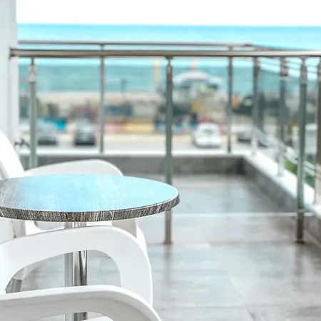 Haus Petris Aparthotel *